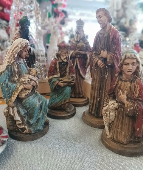 Nativity 6pc Set Old World Design