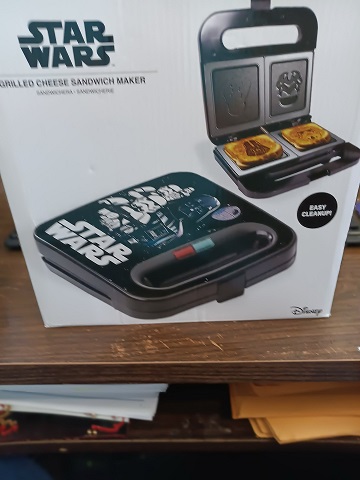 Star Wars Sandwich Maker