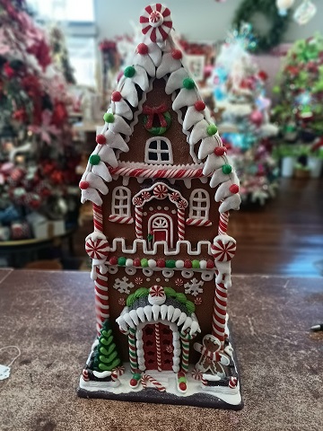 Gingerbread House Lighted