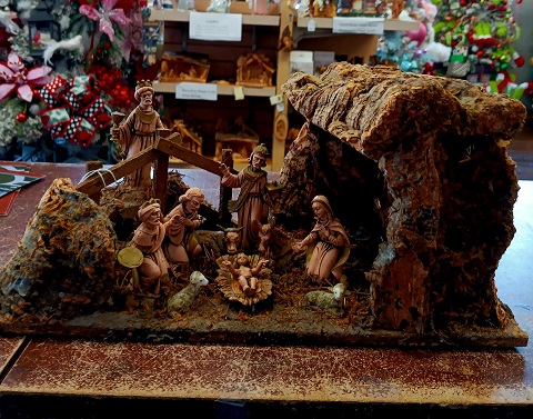 Nativity With Stable Italian