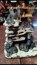 Wolves Figurine Sculpture