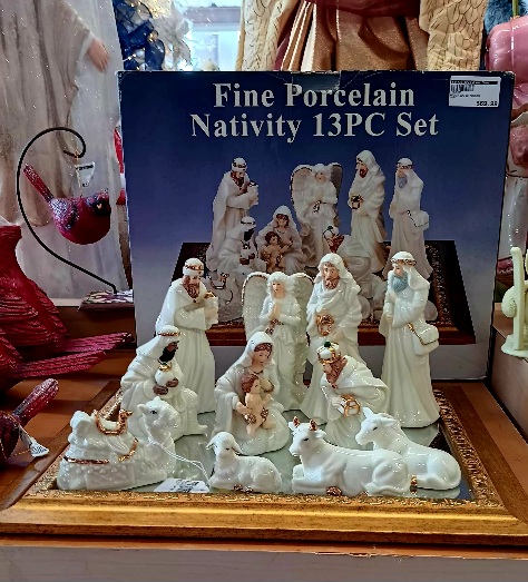 Nativity 13pc Porcelain Set